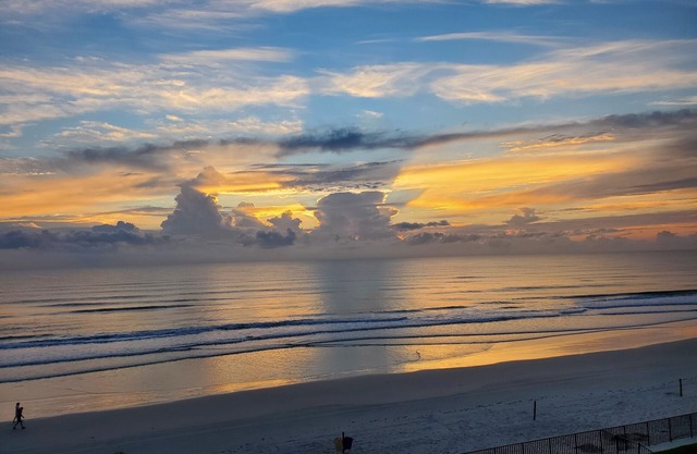 Beautiful Beach front condo awaits YOU !