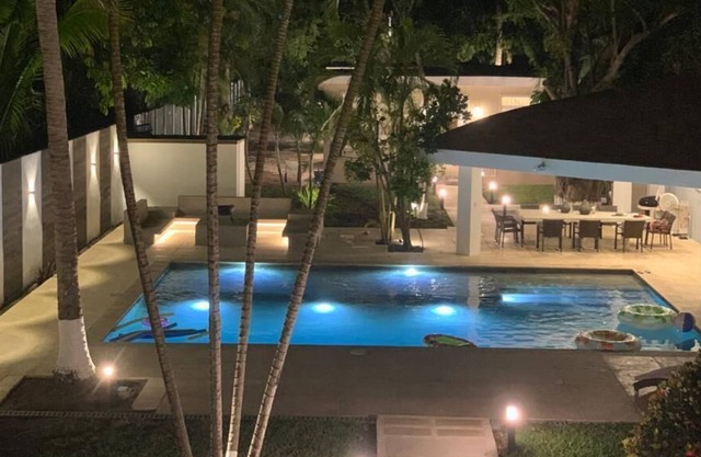 Beautiful Beach Front Home - Lindamar Guatemala LM002