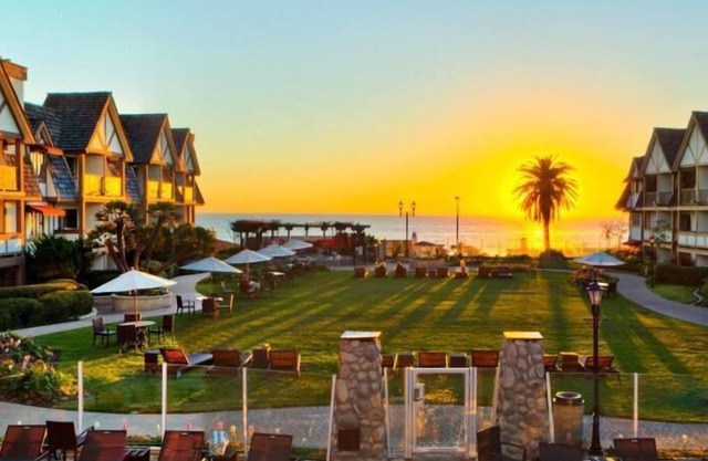 BEAUTIFUL CARLSBAD INN BEACH RESORT