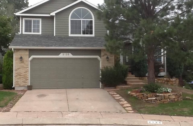 Beautiful Colorado Springs Get Away with Pikes Peak Views and AFA access