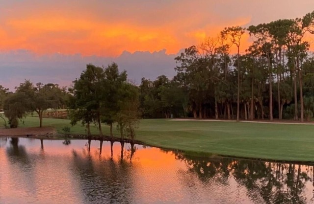 BEAUTIFUL CONDO. Golf Course View. Large 2BR 2 BATH. Spectacular sunsets!