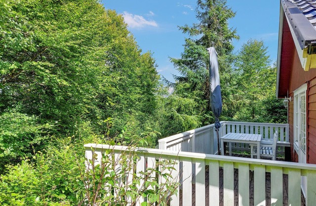 Beautiful cottage near forest and water.