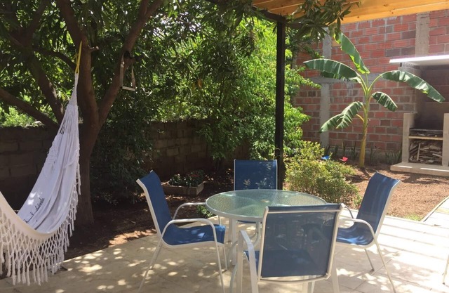 Beautiful Country House Near the Sea, Jacuzzie, BBQ, Gym