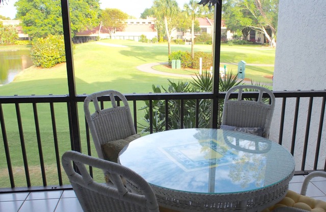 Beautiful end unit on the golf course and next to the pool
