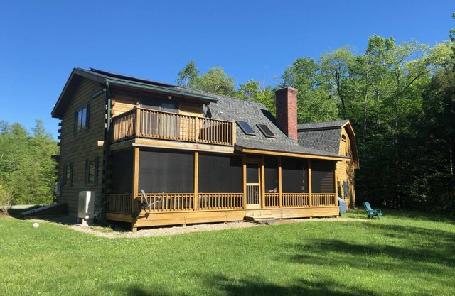 Beautiful four season lakeside log home close to all Berkshires attractions.