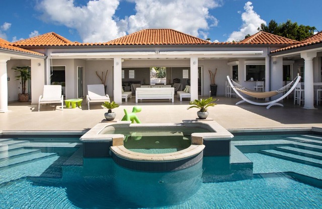 Beautiful Giselle Luxury villa