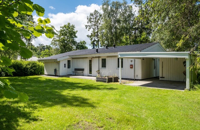 Beautiful home in Hadsund with sauna