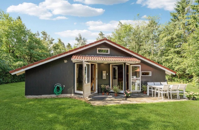 Beautiful home in Herning with WiFi