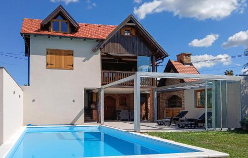 Beautiful Home In Klostar Ivanic