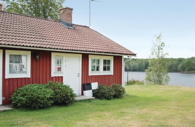 Beautiful home in Karlskrona with WiFi