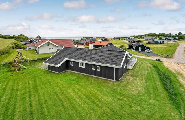 Beautiful home in Nordborg with WiFi