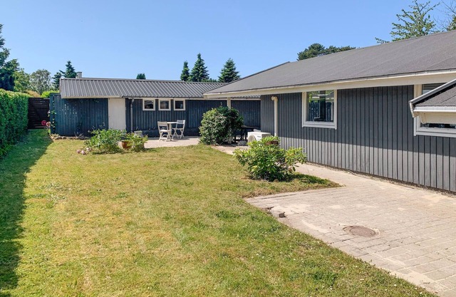 Beautiful home in ølsted with WiFi