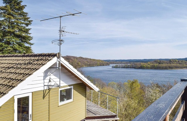 Beautiful home in Silkeborg with WiFi