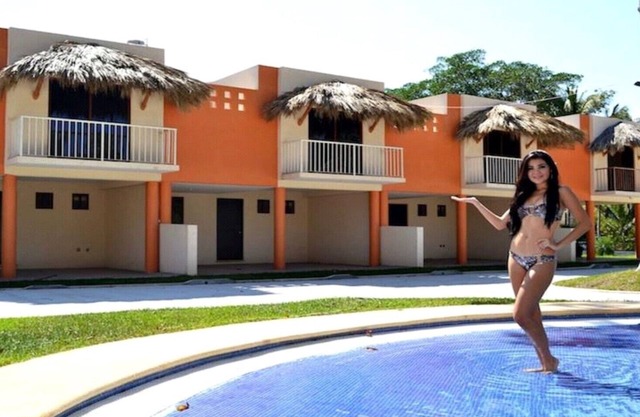 BEAUTIFUL HOUSE IN PUNTA DIAMOND ACAPULCO