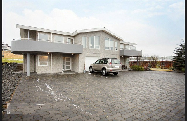 Beautiful House With Amazing Views