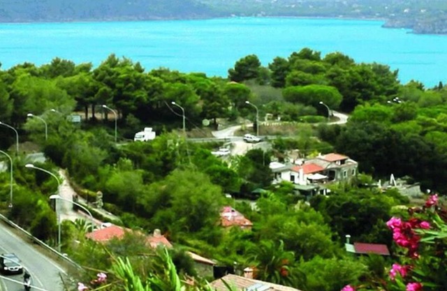 BEAUTIFUL INDEPENDENT VILLETTA SEA VIEW private parking + air conditioning