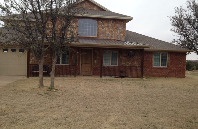 Beautiful Lakefront Home-Lake Alan Henry
