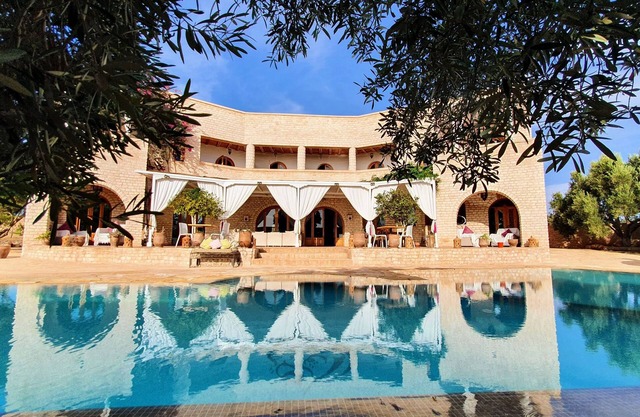 Beautiful luxury Villa 7 bdrms Swimming pool 21 pax Garden 10mn from Essaouira by car