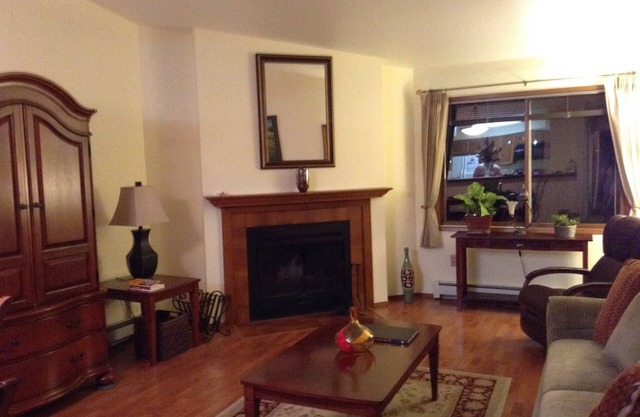 Beautiful Mid-Town Condo - UMED District