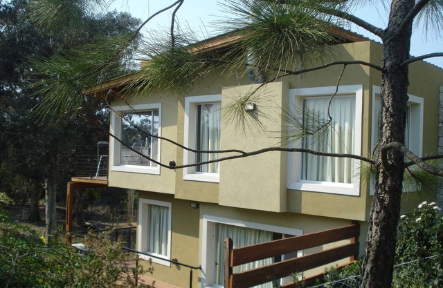Beautiful Modern Beach House 5 short blocks from Ocean, Mar de Ostende, Pinamar