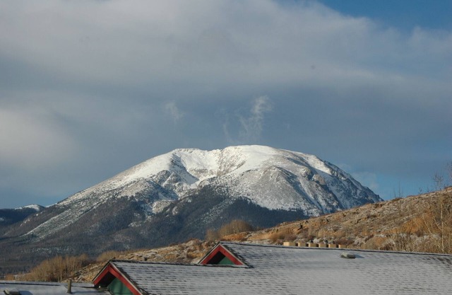 Beautiful Mountain Condo - Great Views, Central to All Resorts