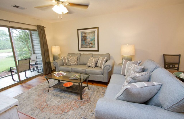 Beautiful Newly Updated 1st Floor True Blue Villa!