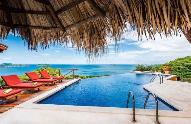 Beautiful Ocean front Villa with outstanding sunsets! Cook Service included!