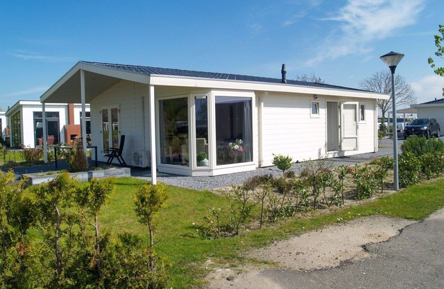 Beautiful private villa for 6 guests with WIFI, TV and terrace