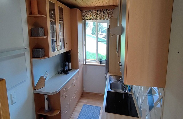 Beautiful private villa with hot tub, WIFI, TV, terrace, pets allowed, panoramic view and parking