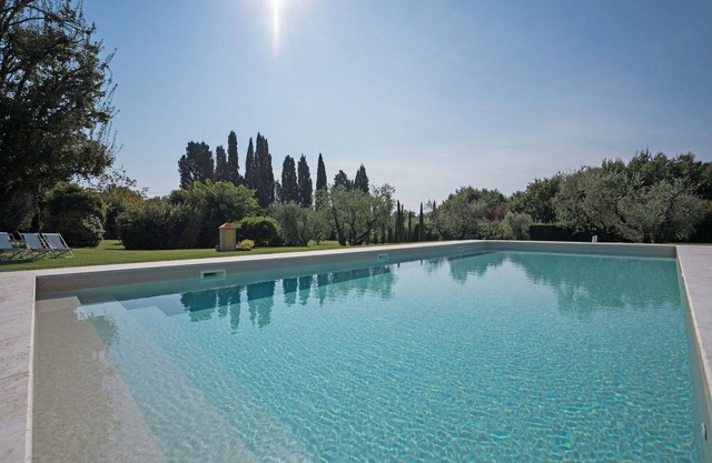 Beautiful private villa for 12 guests with A/C, private pool, WIFI, TV and panoramic view