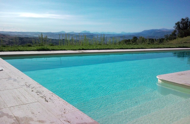 Beautiful restored house, exceptional views, quiet, large private pool