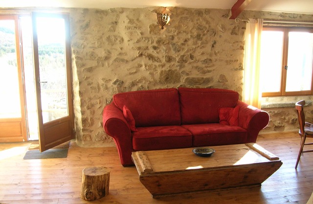 Beautiful renovated stone barn with magnificent view! Quiet village