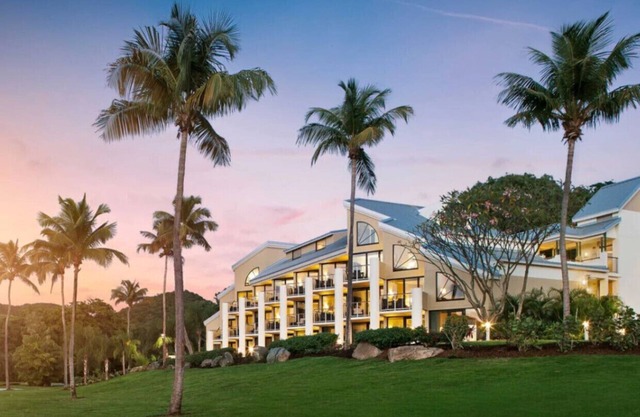 Beautiful resort setting with amazing amenities in this Studio Apt