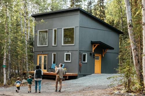 Beautiful Secluded Cabin in Anchorage, Alaska