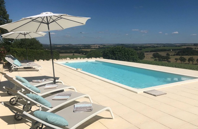 Beautiful stone house with stunning panoramic views set in idyllic countryside.