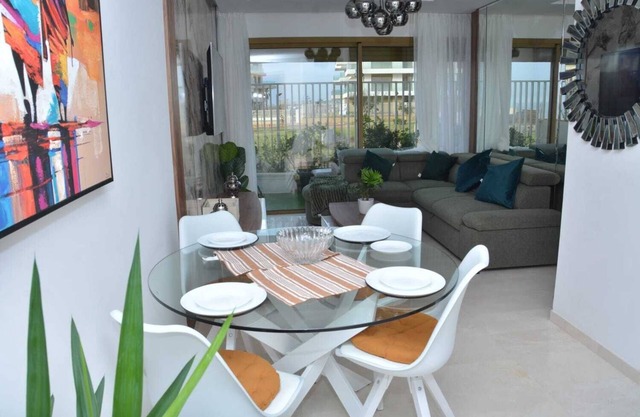 Beautiful & sublime sea-view apartment