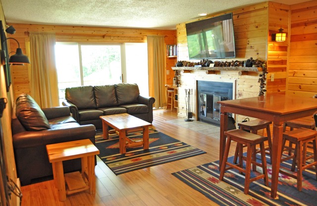 Beautiful Sunsets at Shanty Creek: Michigan: 2 Bedroom, 2 Bath Ski & Golf Condo