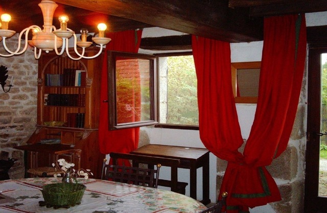 Beautiful traditional Creuse house near Guéret