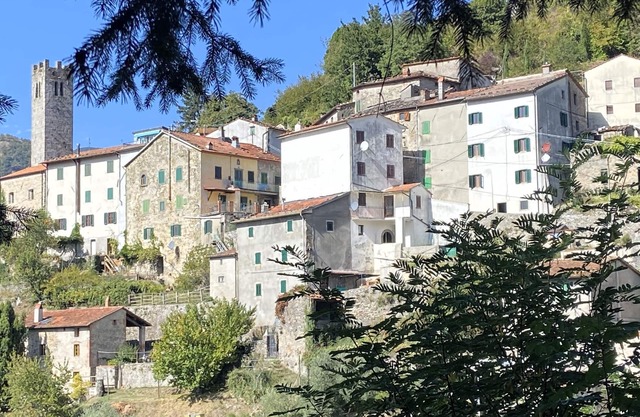Beautiful traditional stone house in the hillside village of Casoli, Tuscany