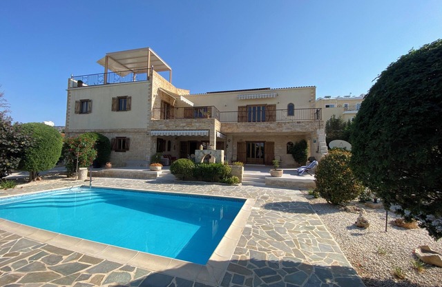 Beautiful, Unique, 'stone-built villa on the outskirts of Peyia
