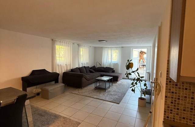 Beautiful vacation apartment EG Linz am Rhein