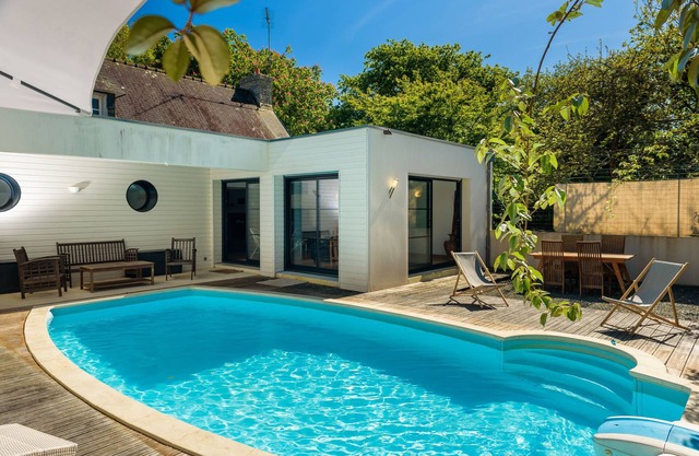 Beautiful villa in Plome with private pool