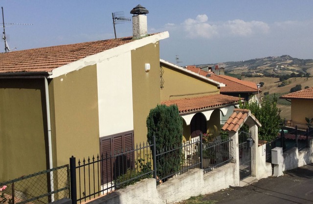 Beautiful villa 10 minutes from the sea