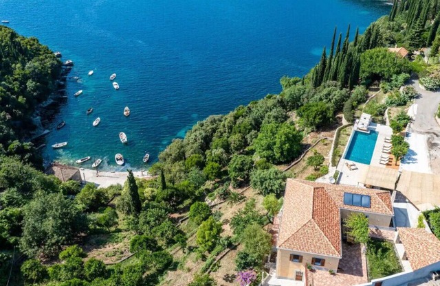 Beautiful Villa Palma with view on the sea in Dubr