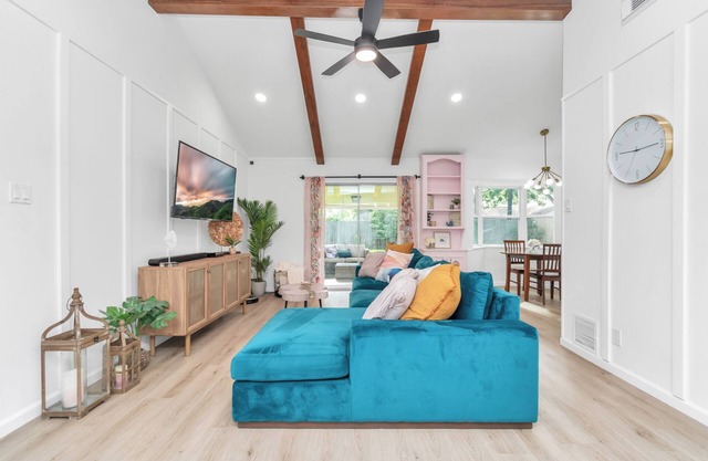 Beautiful VRBO Listing in Spring Branch
