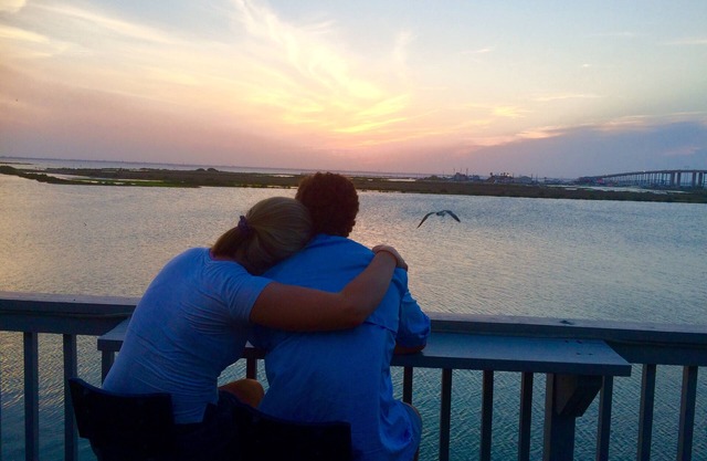 Beautiful Waterfront Condo, Boat dock, 2bd/2bath, washer/dryer, great fishing!