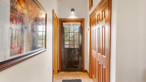 Beautiful Waterfront Cottage - Family Fun and Fishing Escape!