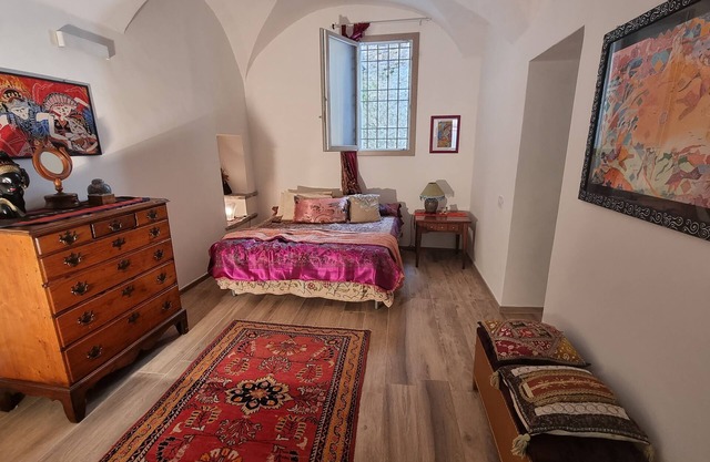 Beautifully restored romantic apartment in the centre of historic Dolcedo