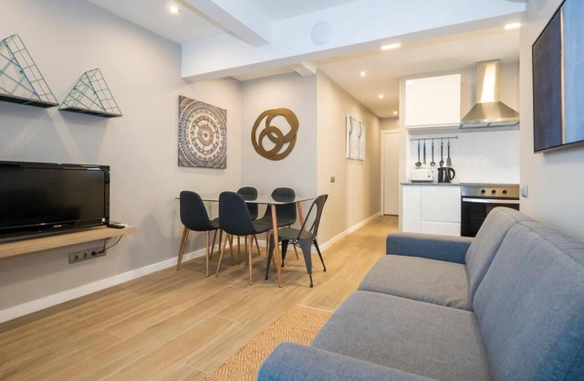 BeBarceloner Sant Andreu Apartments - 3 bedrooms with terrace