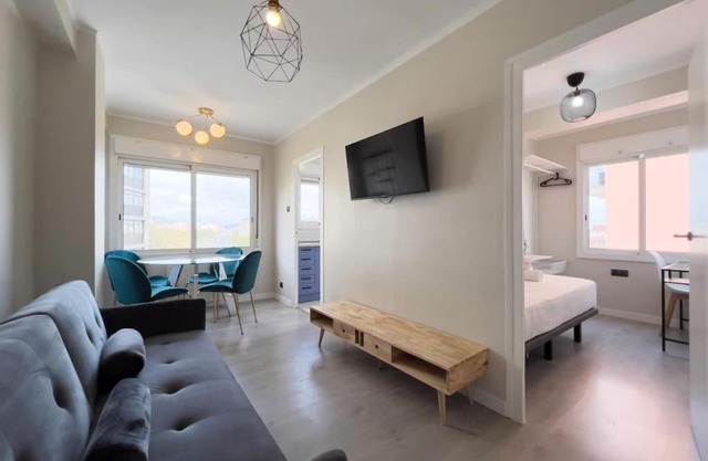 BeBarceloner Sant Andreu Apartments - 3 bedrooms